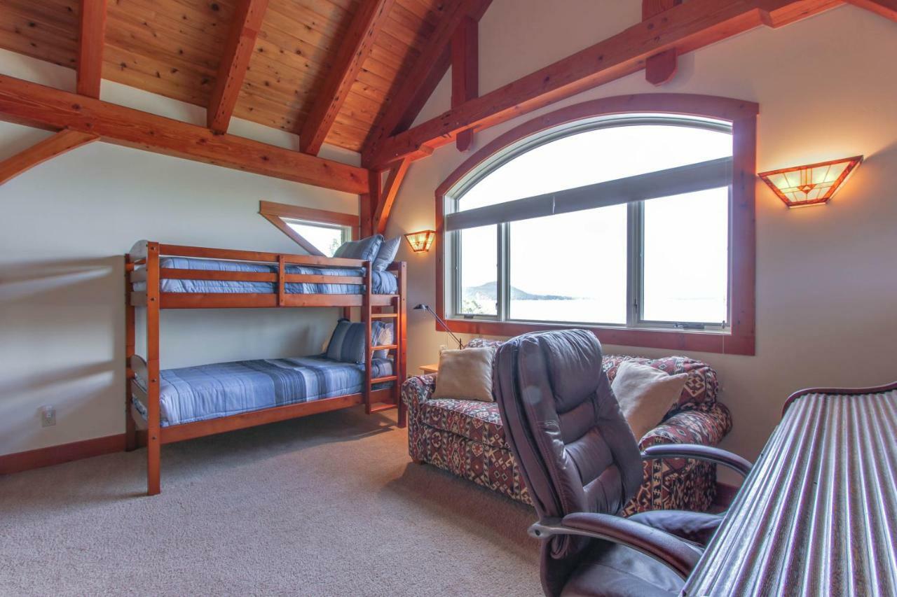 Bottle Bay Lakefront Lodge Sandpoint Eksteriør billede